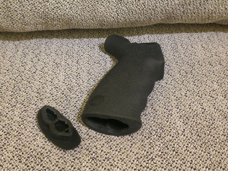 Tutti gli attrezzi: ERGO GRIPS AR15/AR10 Griff – Usato da Steffisburg venduto da Davga 2