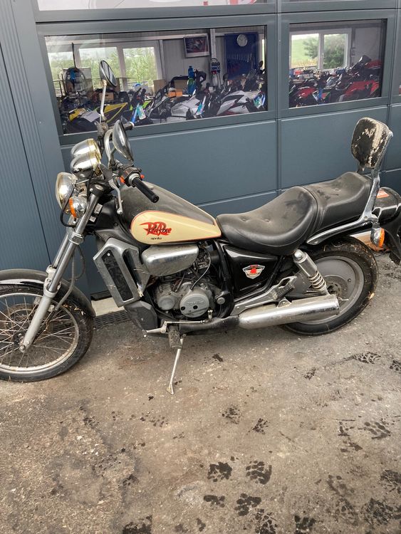 Chopper Red Rose Aprilia 50 APRILIA RED ROSE 125 Takt (Defekt) In