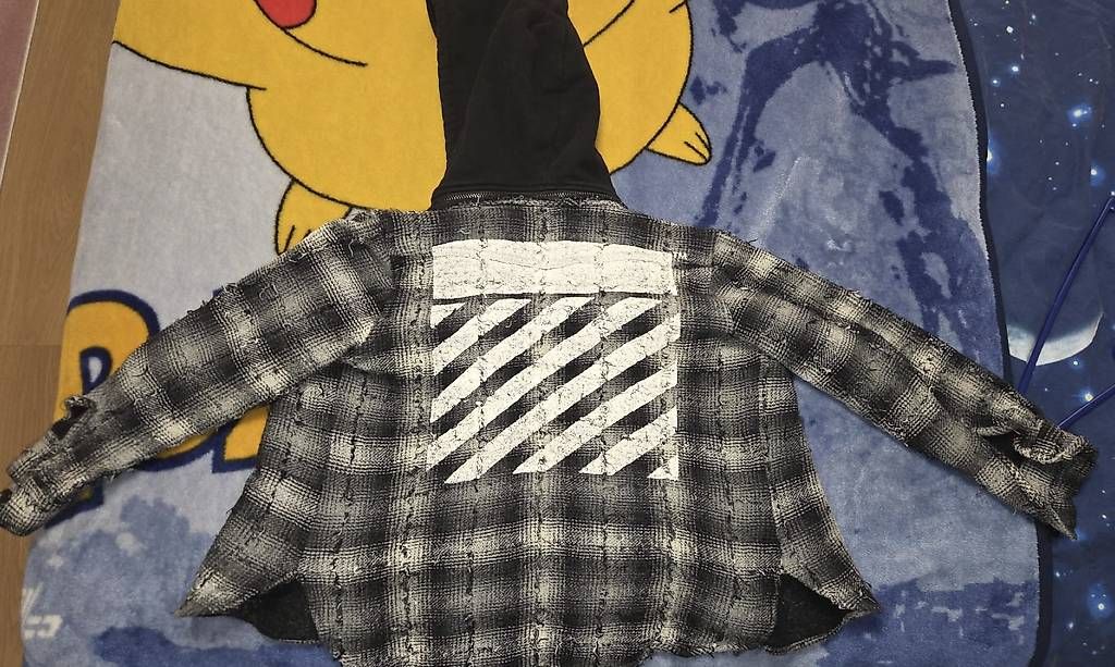 Off-White Jacken: Jacket/ Giacchetto OFF WHITE ORIGINALE 2013 XS – Gebraucht aus Mesocco von KatBii
