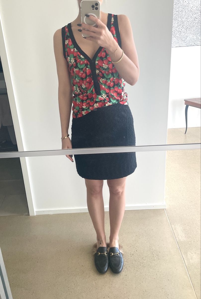 Dolce & Gabbana Top: Dolce & Gabbana Strawberry Top – Usato da Stäfa venduto da Nicole093 8