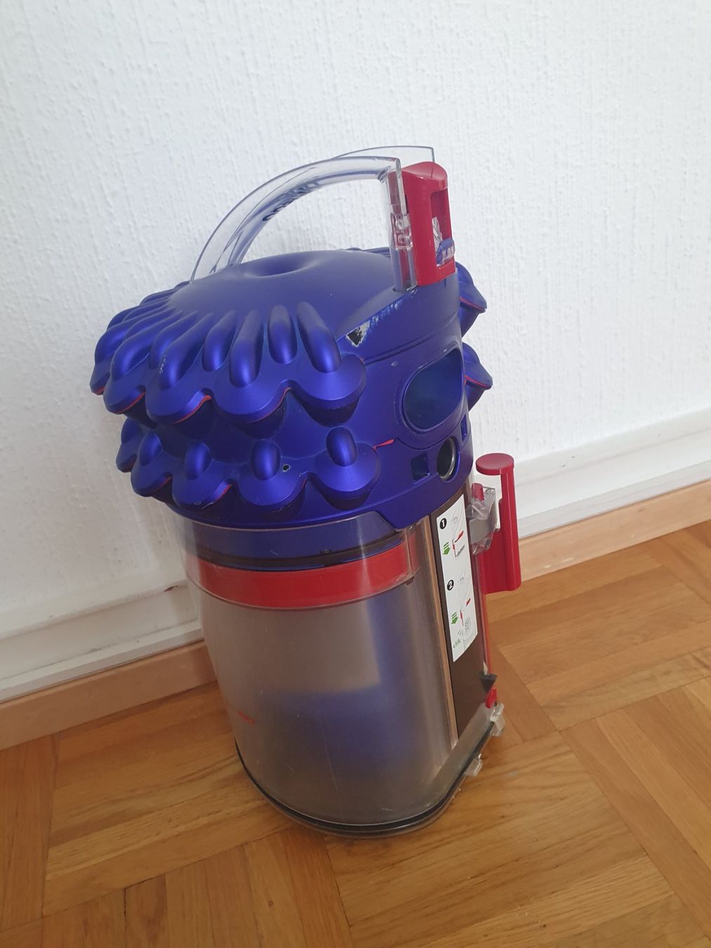 Dyson Aspirapolveri & Accessori: Cyclone Dyson Cinetic Big Ball occasion – Usato da Prilly venduto da RoDyRe 2