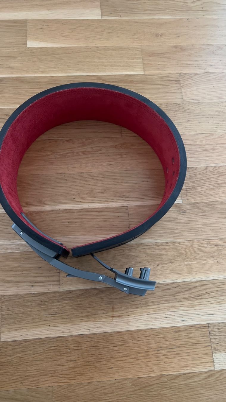 Cinture: Gym Gürtel SBD 13mm – Usato da Uetikon am See venduto da Swimonpc 1