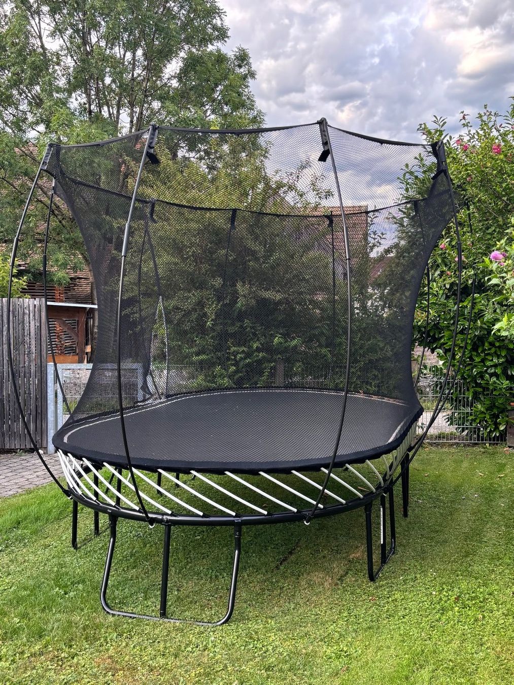 Springfree Trampolines: Springfree Trampolin Large Oval 092 – D'occasion à Grabs par Windancer