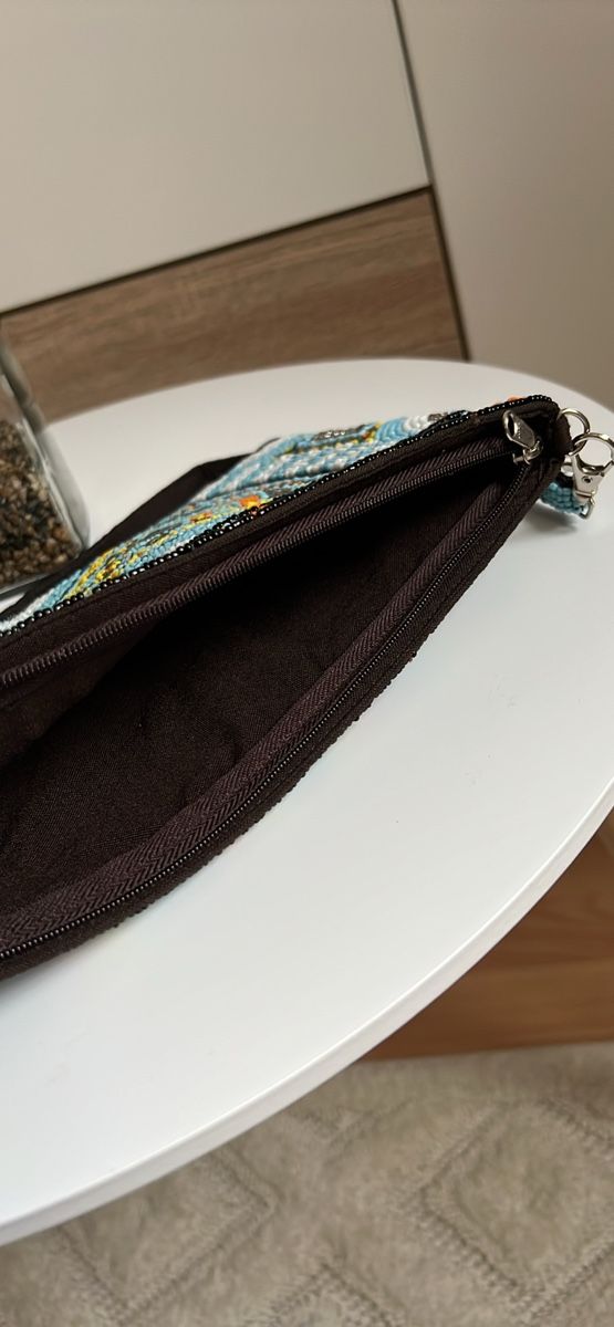 Sacs femmes: Sac bon marque est neuf  – Neuf avec emballage d'origine à Neuchâtel par sai_6zhx 3