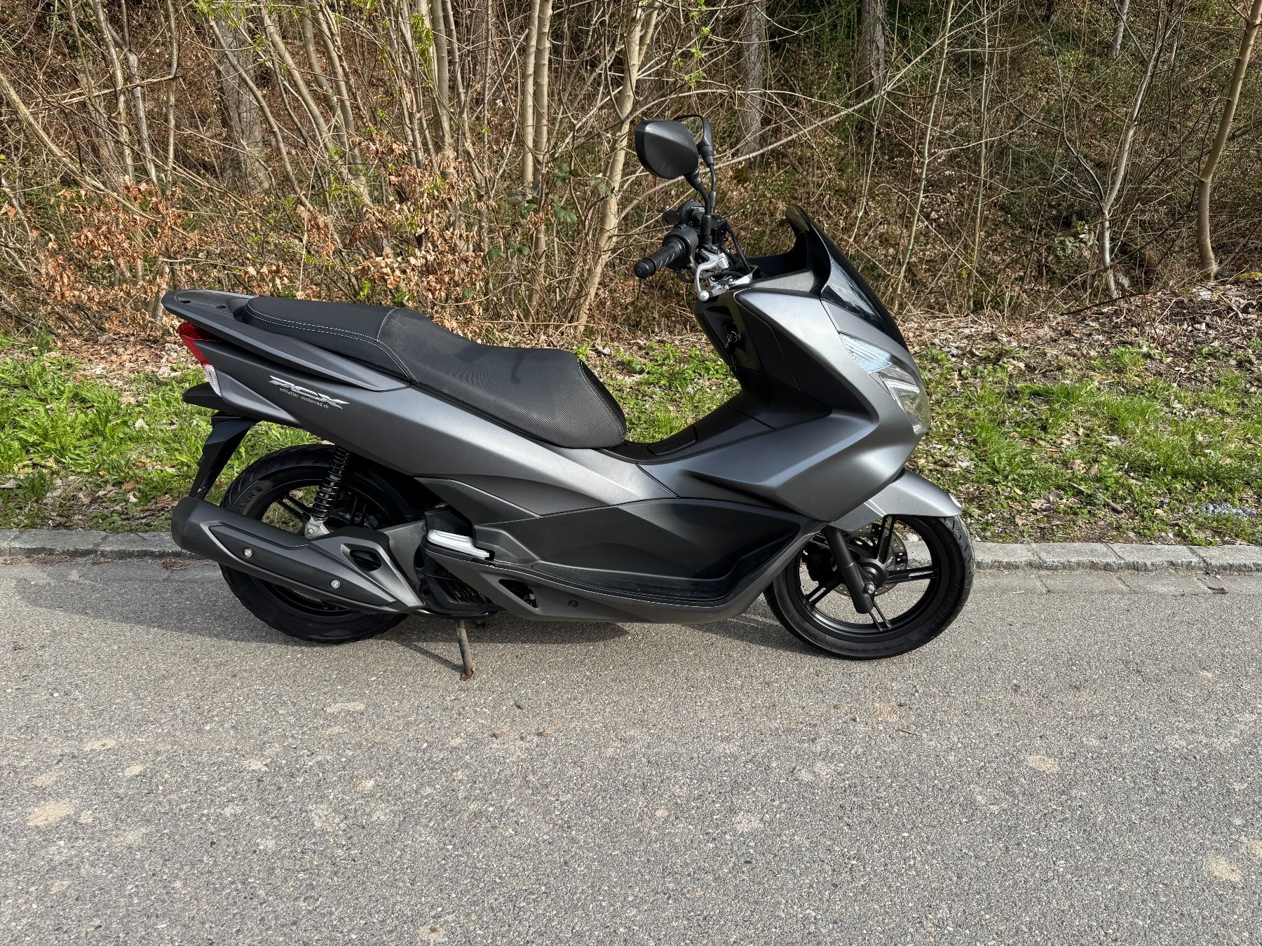 Honda Scooter: Honda Pcx 125 – Usato da Zürich venduto da Sparta365 3