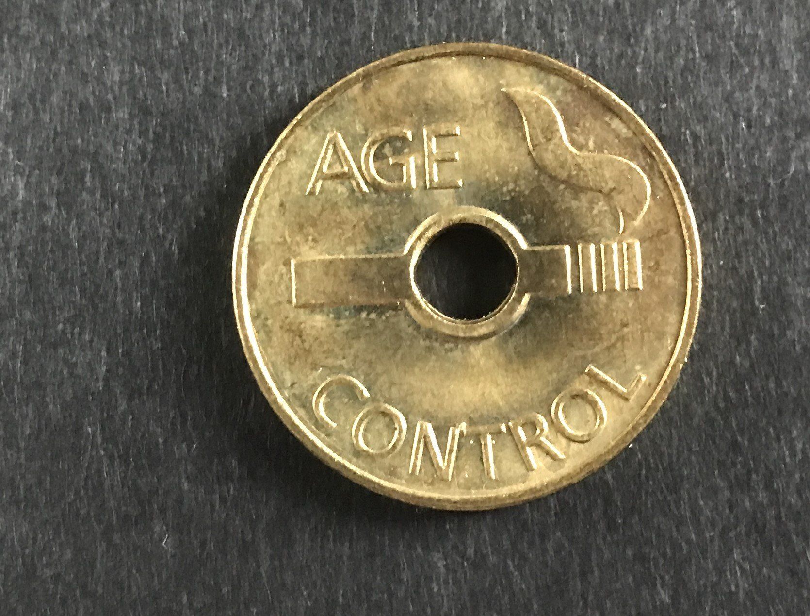 Medaglie: JETON AGE CONTROL – Usato da Ostermundigen venduto da wini63 1