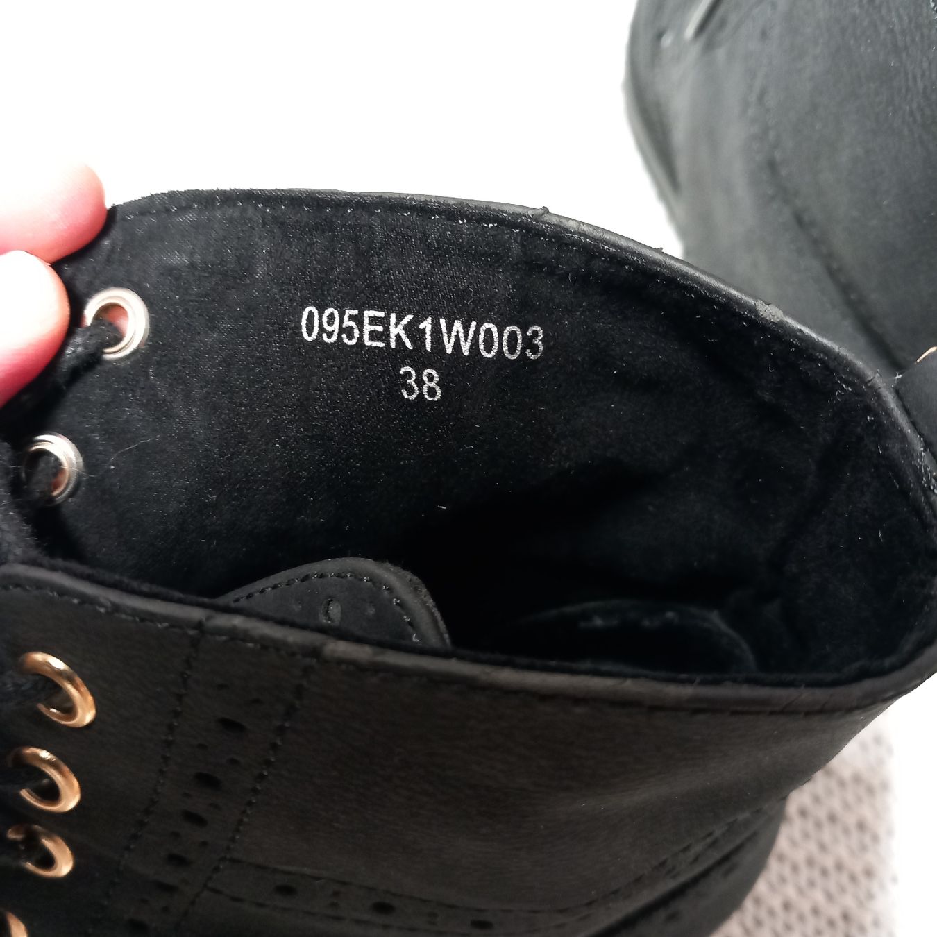 Esprit Scarpe da donna: Esprit Stiefeletten/ Schnürschuhe Gr.38 schwarz – Usato da Gwatt (Thun) venduto da umwelt-brocki 4