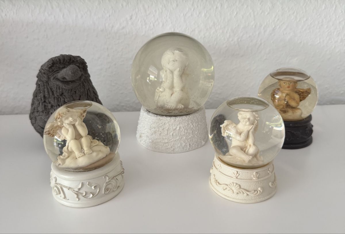 Tutte le decorazioni: Schneekugel mit Engel Figur Deko gut erhalten – Usato da Eiken venduto da Sweet_Magnolias