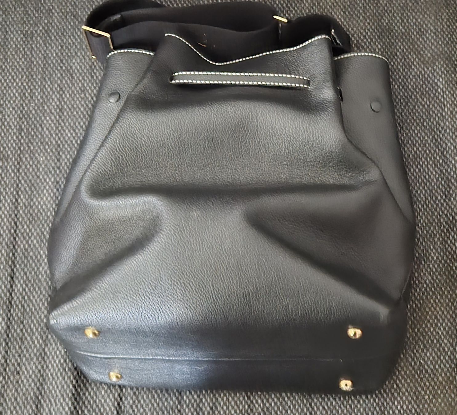 Demellier Borse da donna: Demellier New York Large Bucket – Usato da Muhen venduto da Savana16 1