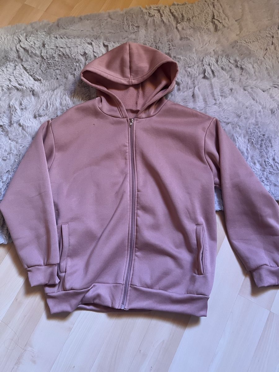 Pulls & Sweat-shirts: Kapuzen Pulli – D'occasion à Konolfingen par SonjaKalt
