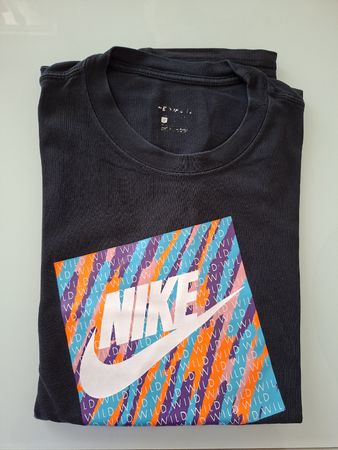 T-shirt Nike Wild - Taille L - bon état ! Super look