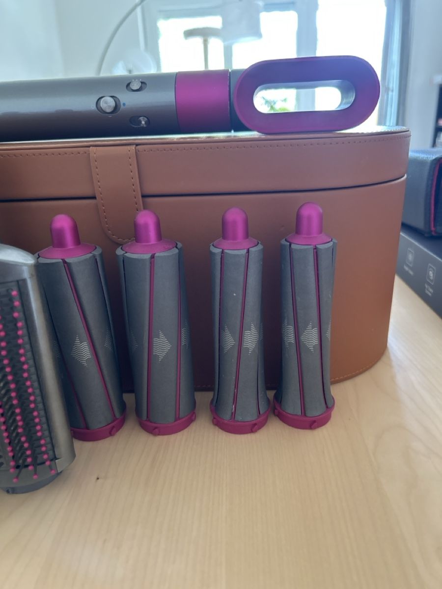 Dyson Asciugacapelli: Dyson Airwrap ab 1.-!!!! – Usato da Oensingen venduto da BestFashionDeals 2