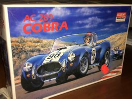 AC Cobra 289 Model Kit 1/25 Academy Minicraft