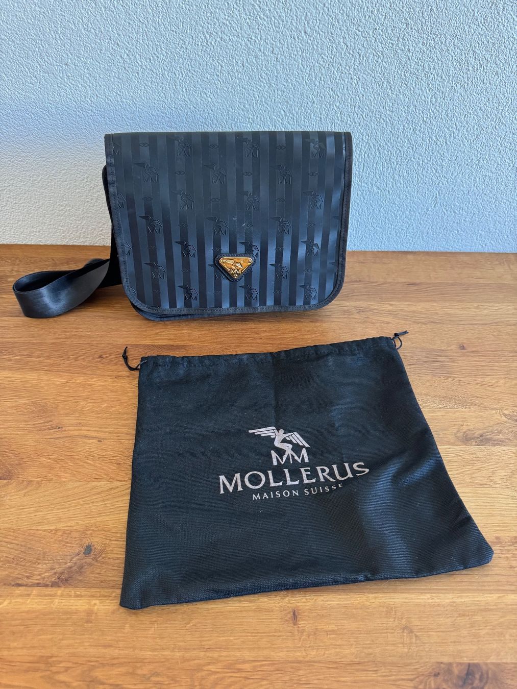 Maison Mollerus Borse da donna: Mollerus Umhängetasche Second Hand, Top Zustand! – Nuovo (secondo la descrizione) da Frauenfeld venduto da lona05