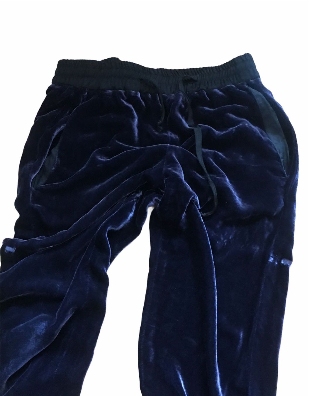 Sandro Pantaloni: Sandro . Hose . Samt – Nuovo (secondo la descrizione) da Zuerich venduto da Koralle8 2