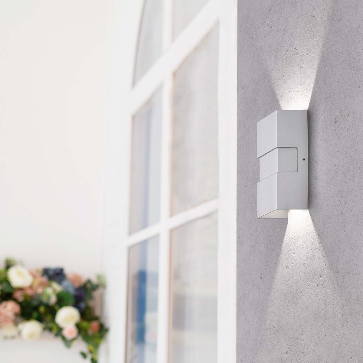 Lampade: LED Aussen Wandleuchte, IP54, 15 x 7 cm – Nuovo (secondo la descrizione) da Kreuzlingen venduto da Smart-Light 1