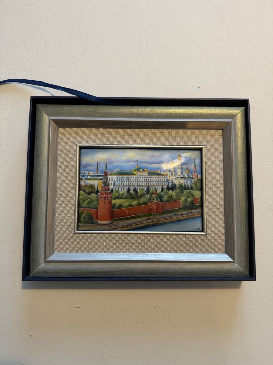 Gemälde: Russian Kremlin Rostov Finift Hand Painted Enamel Ar – Neu (gemäss Beschreibung) aus Genève von sho_67qj