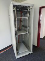 Netzwerkschrank, Serverrack, Serverschrank mit Lüfter