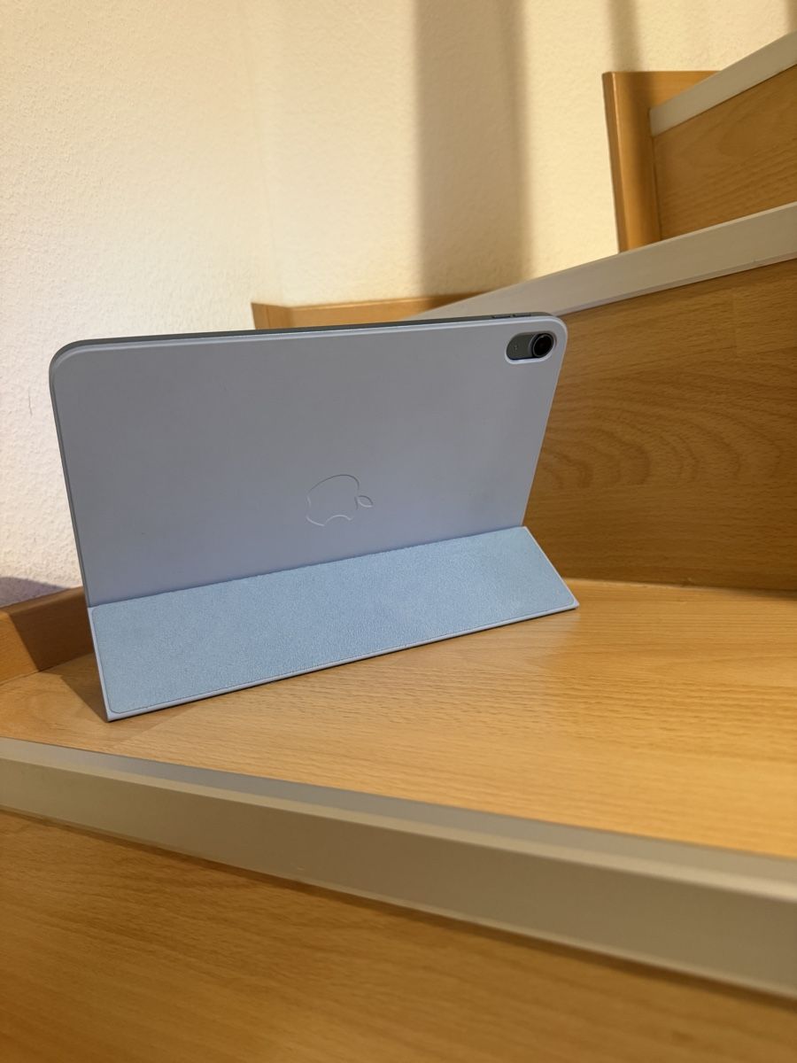 Apple Tablet PC: Apple IPad 10th Generation Wi-Fi 256GB – Usato da Reinach BL venduto da Schaenzilia 7