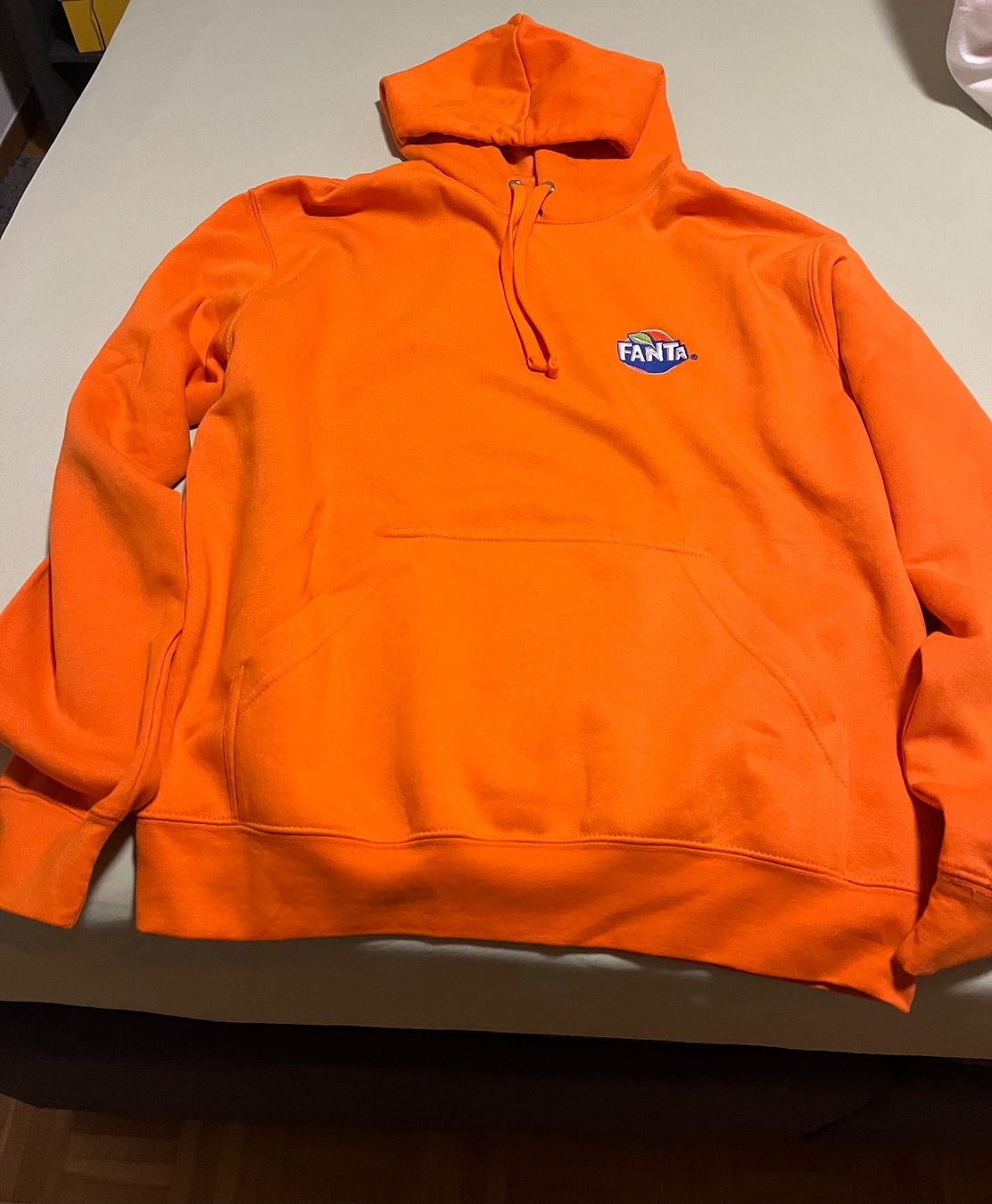 Lotti di vestiti: Set Fanta Hoddie , Rucksack , Socken , Cap – Nuovo e nell'imballaggio originale da Auenstein venduto da massey01 1