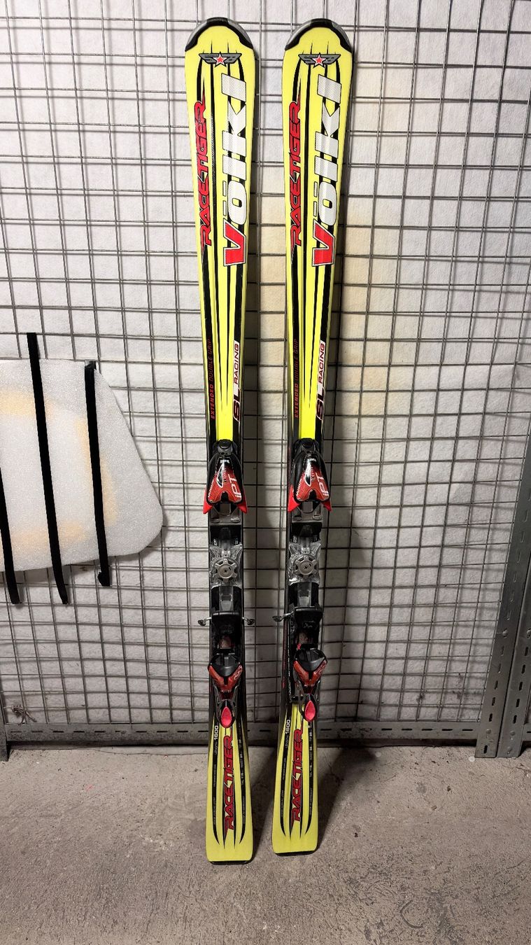 Völkl Sci: Völki Skis 160cm – Usato da Nyon venduto da tor_6gr5