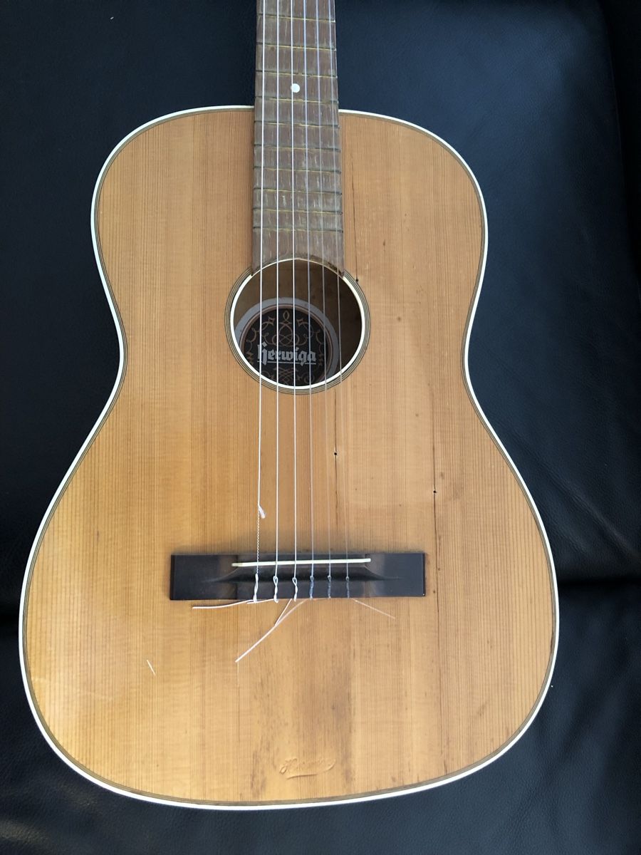 Strumenti musicali: Antike Gitarre - Klassik Gitarre Akustik – Usato da Goldach venduto da Messerguru 1
