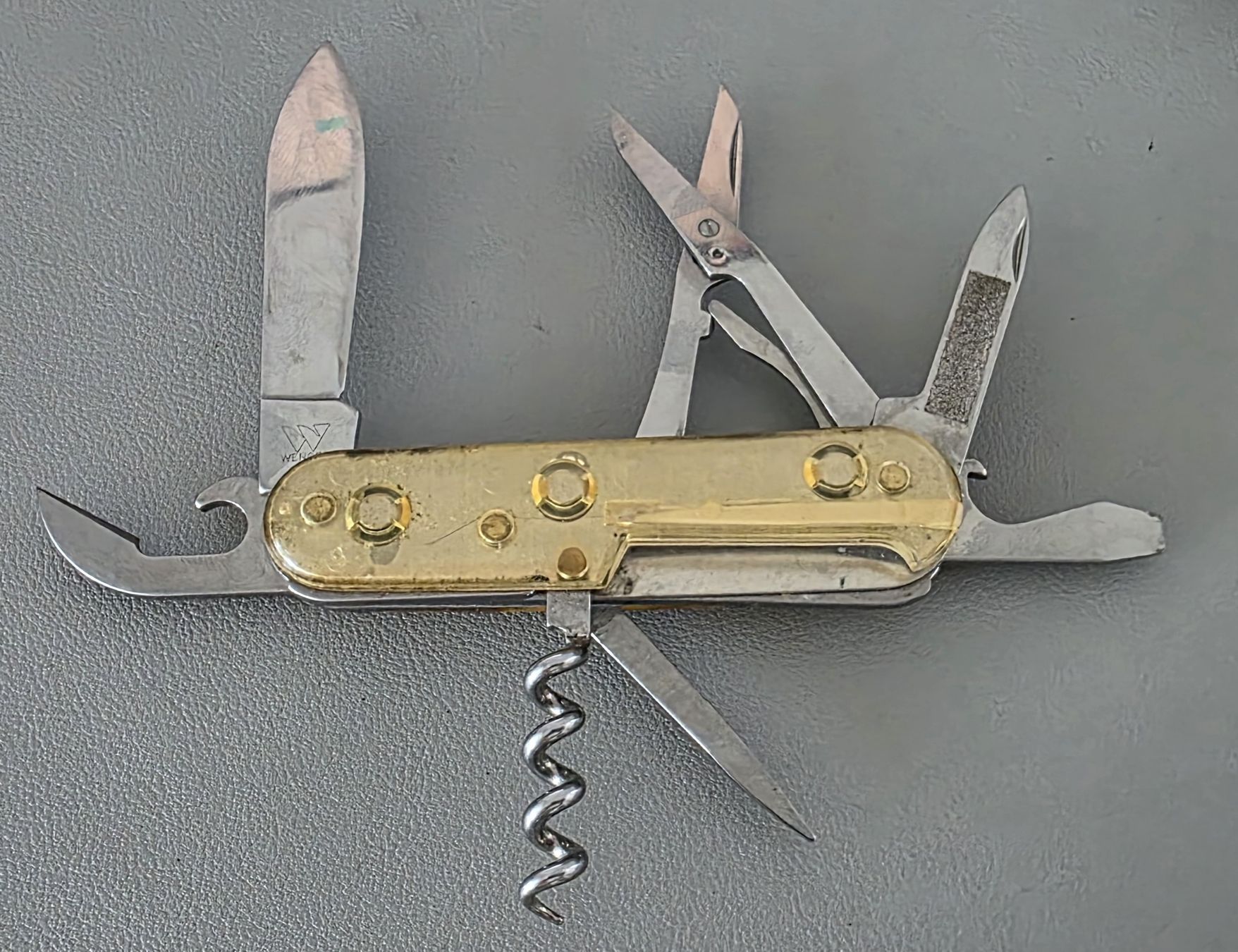 Wenger Coltelli tascabile: Wenger sackmesser - 9 Teilig, super erhalten – Usato da Niederuzwil venduto da 262305 1