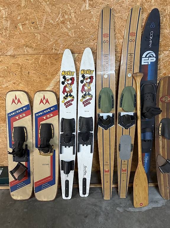 Skis: Sci nautico – D'occasion à locarno par Chiconess1