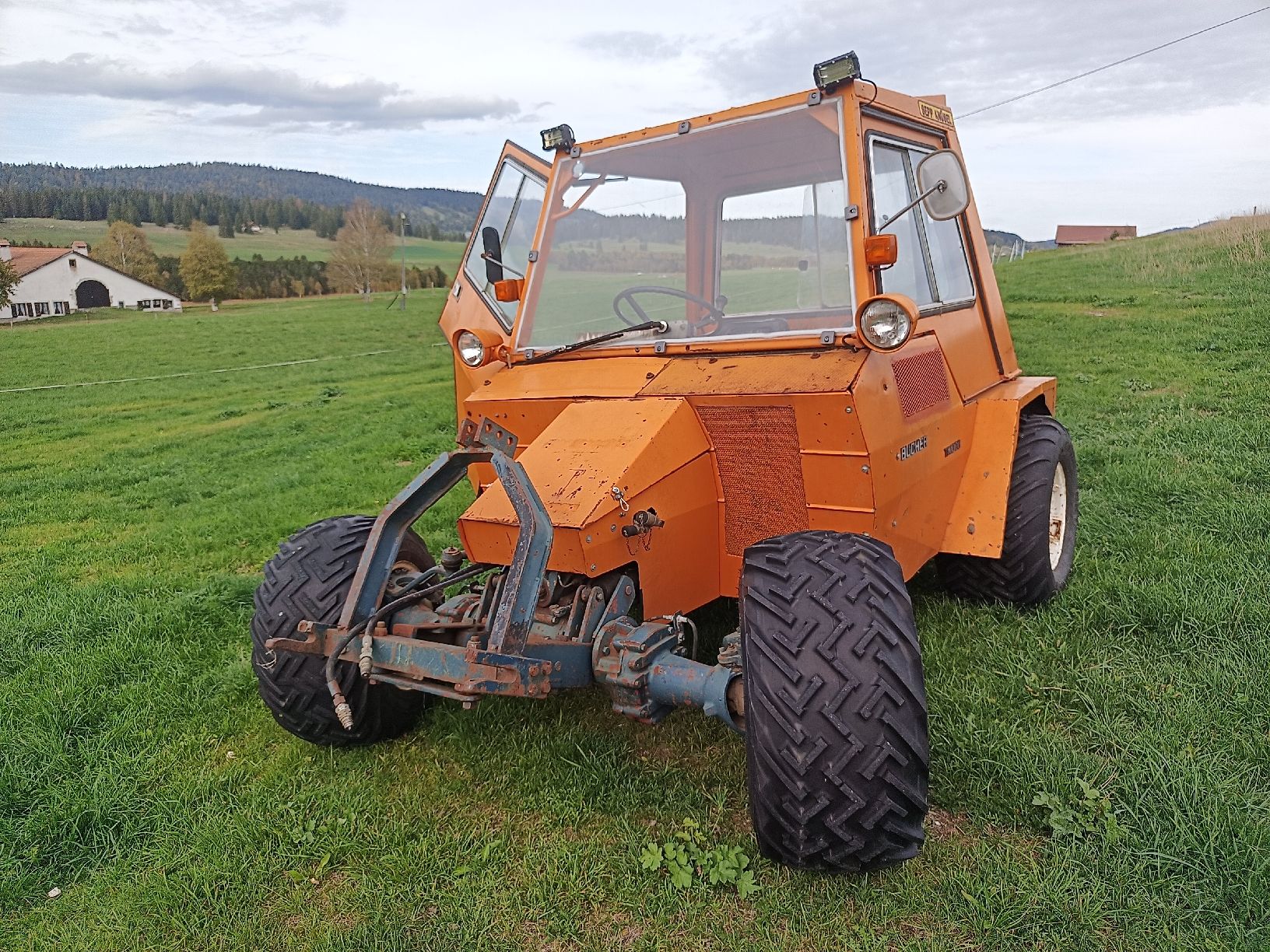 Trattori: tracteur bucher TM 1000 – Usato da La Chaux-du-Milieu venduto da nrvo 7