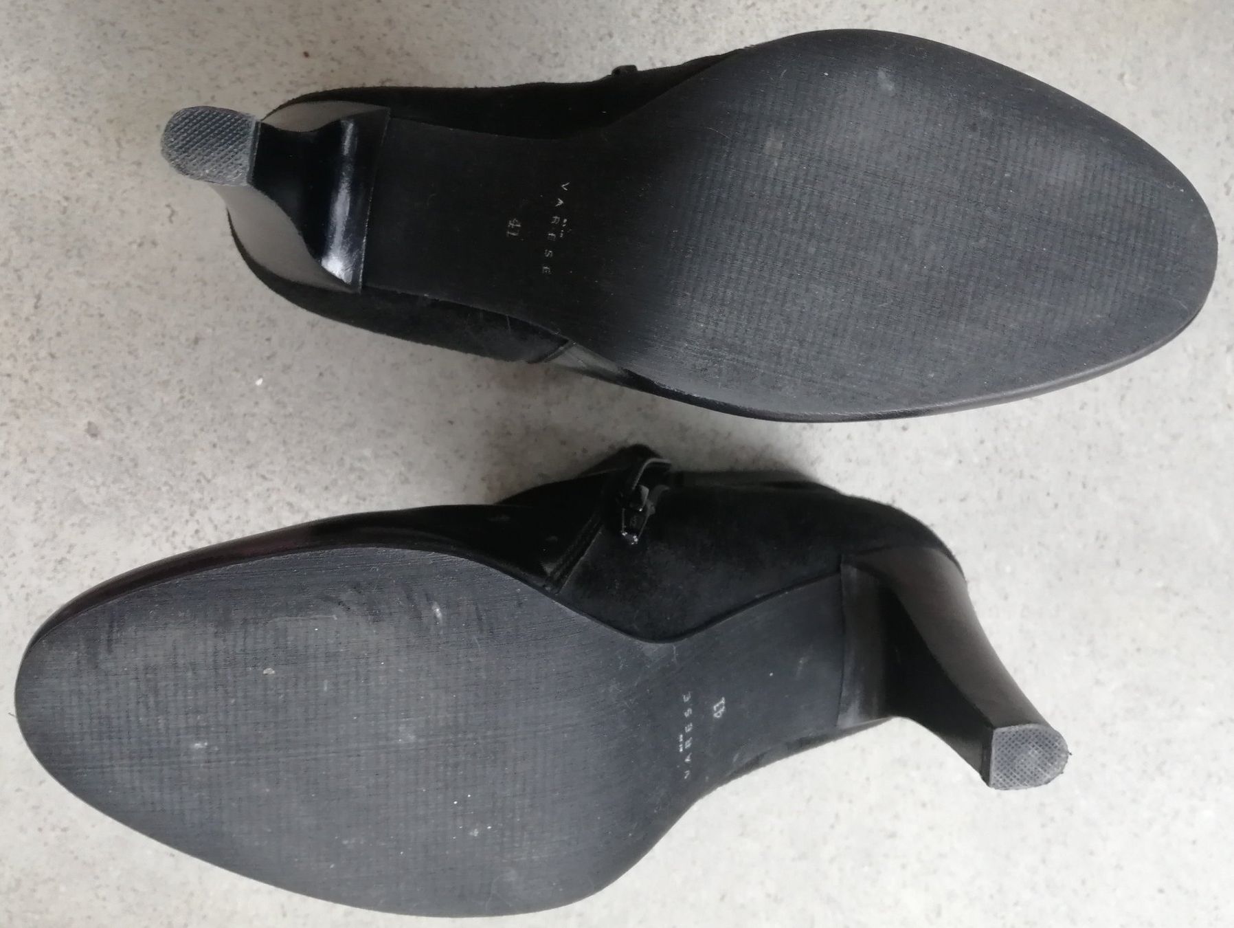 Damenschuhe: Schwarze Stiefeletten, Grösse 41, Herbst, Top – Gebraucht aus Schaffhausen von Domifran 4