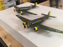 2x Ju-52 flugzeug modell