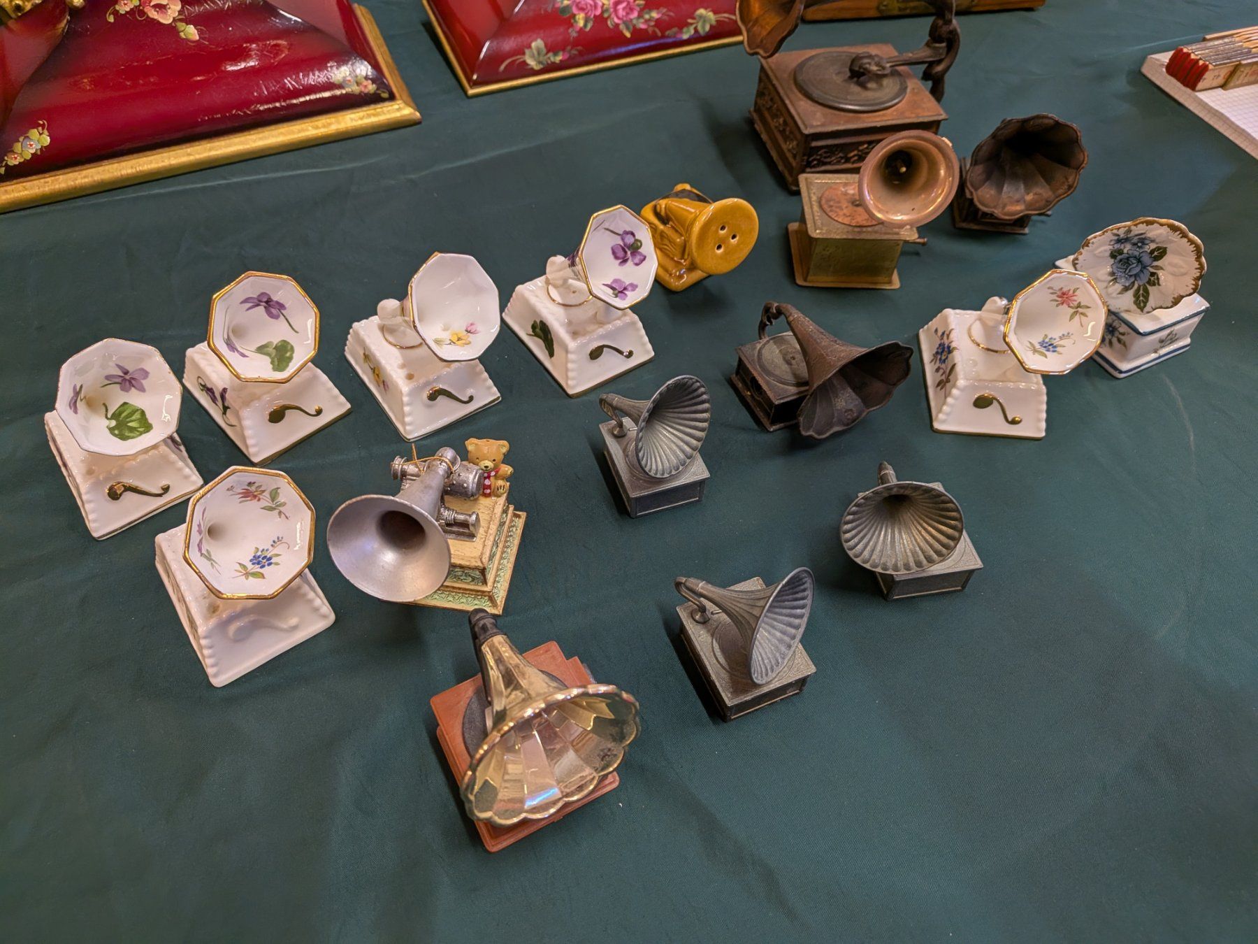 Giradischi: Gramophone in miniatur – Usato da Schönenwerd venduto da kybi