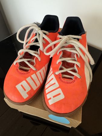 Puma Fussballschuhe, Grösse 33