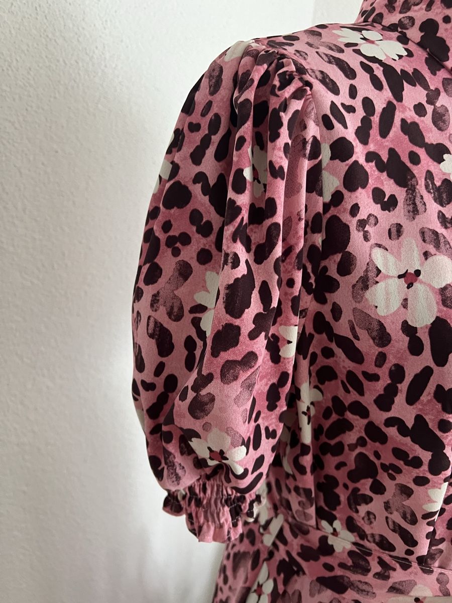 Kleider: Kleid rosa Blumen-Muster Kurzarm Grösse 40 – Gebraucht aus Luzern von suhamadlun 4
