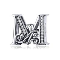 Charm Anhänger Buchstabe "M"