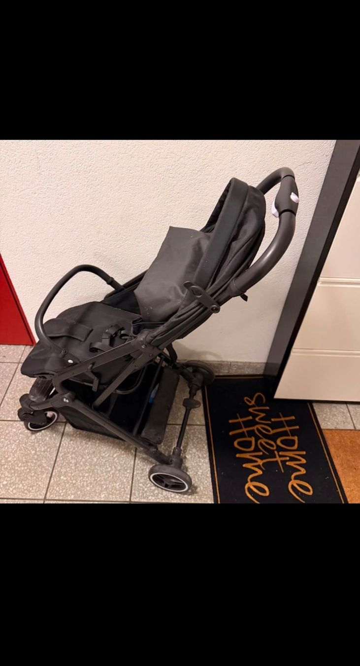 Cybex Kinderwagen Zubehör: Compact Folding Stroller Black Design Used Condition – Gebraucht aus Frauenfeld von Vili012