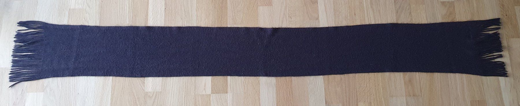 Sonstige Jungenkleidung: Echarpe brune en mailles – Gebraucht aus Court von Jovi2