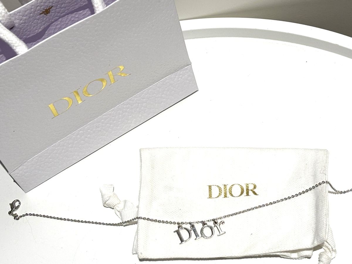 Dior Catenine: DIOR Logo Necklace Circa 1990-2000 – Usato da Winterthur venduto da Atelier.W 2