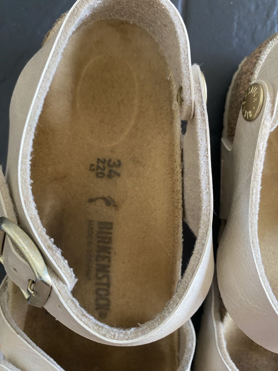 Scarpe per ragazze: Birkenstock taille 34 couleur perle  – Usato da Lens venduto da Missminibulles 1