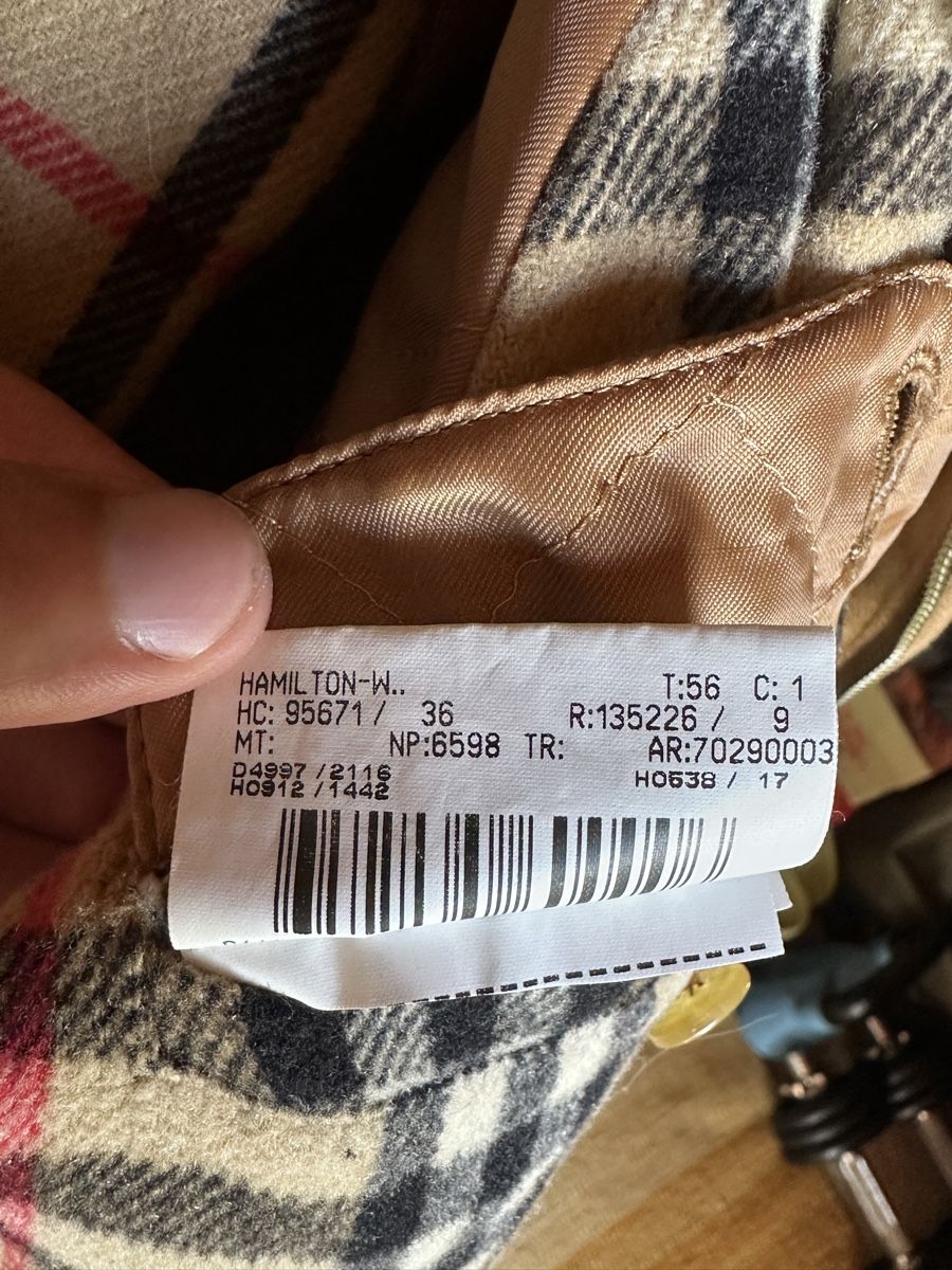 Burberry Giacche: Original Burberry Harrington jacket – Usato da Villars-Burquin venduto da Iliasso 3