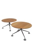 Table Nomos de l’architecte Norman Foster pour Tecno