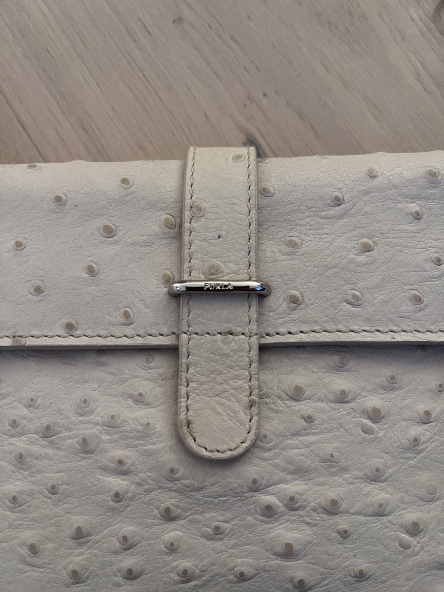 Furla Taschen für Damen: Furla Tasche aus Straussenleder – Gebraucht aus Pfäffikon SZ von humming-bird 3