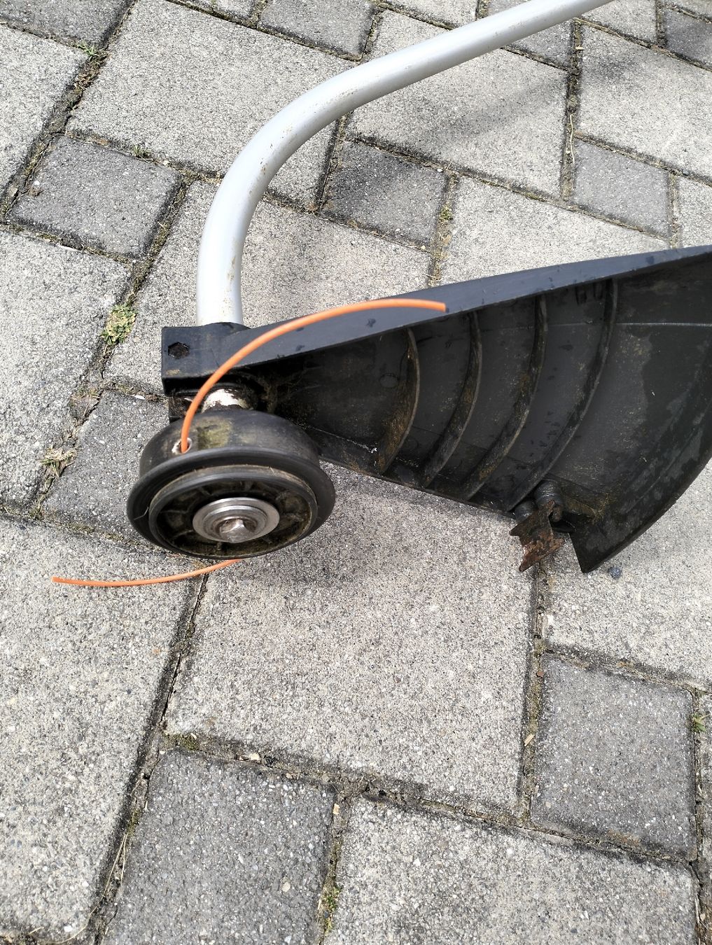 Tagliaerba: Cmi Rasentrimmer – Usato da Egg (Flawil) venduto da motoguzzi63 3