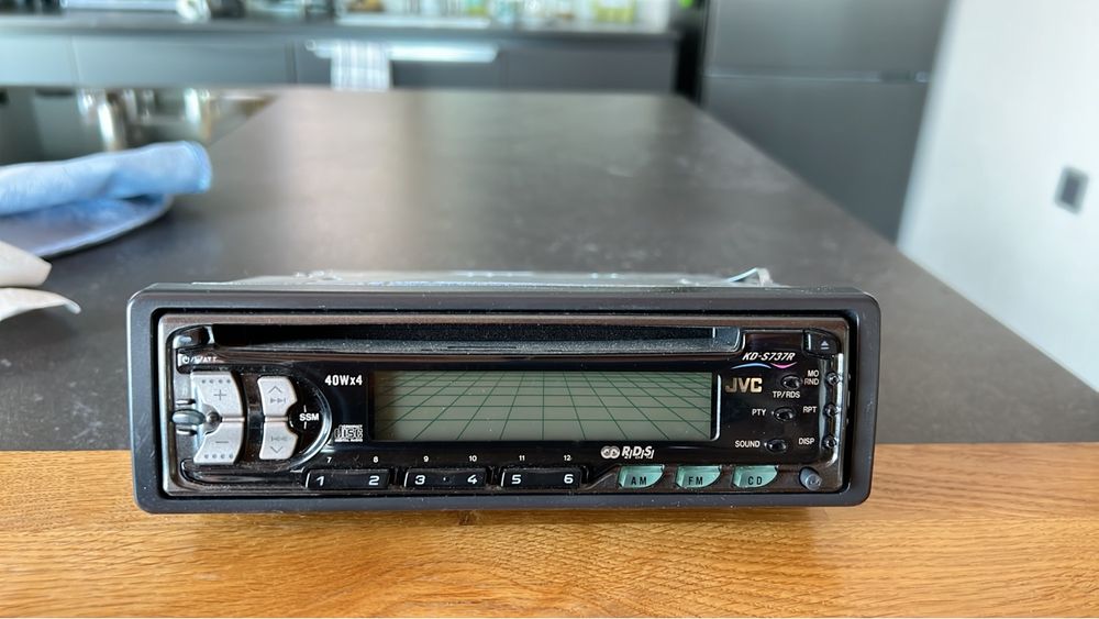 JVC Autoradio KD-S737R (Gebraucht) in Basel für CHF 20 – mit Lieferung ...