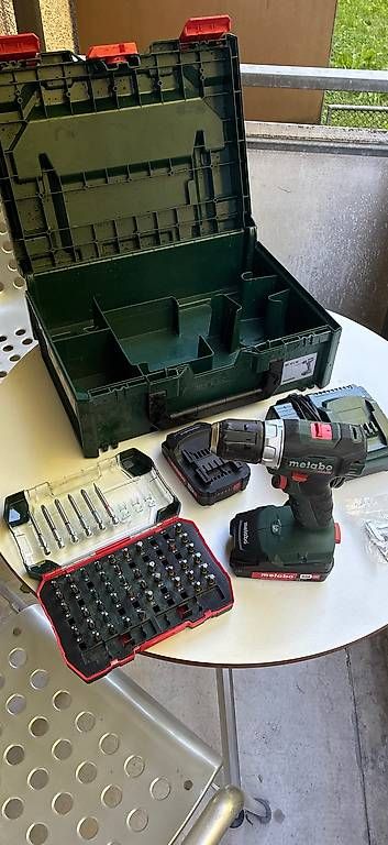 Metabo Bohrmaschinen: Metabo Akkuschrauber mit 2x 2Ah Akkus & Bits – Gebraucht aus Zürich von maurice5000