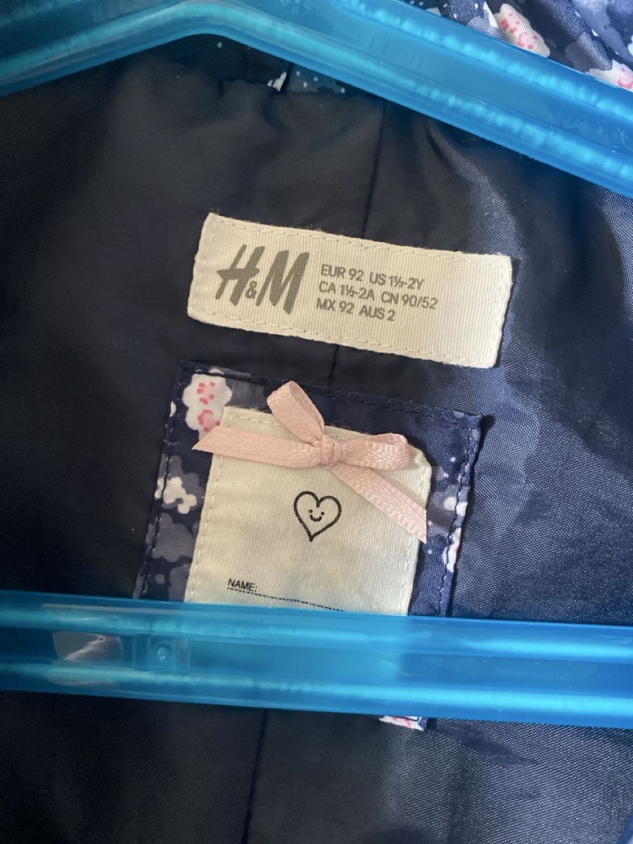H&M Giacche & Cappotti: H&M Regenjacke Grösse 92 – Usato da Baden venduto da nicolenia 2