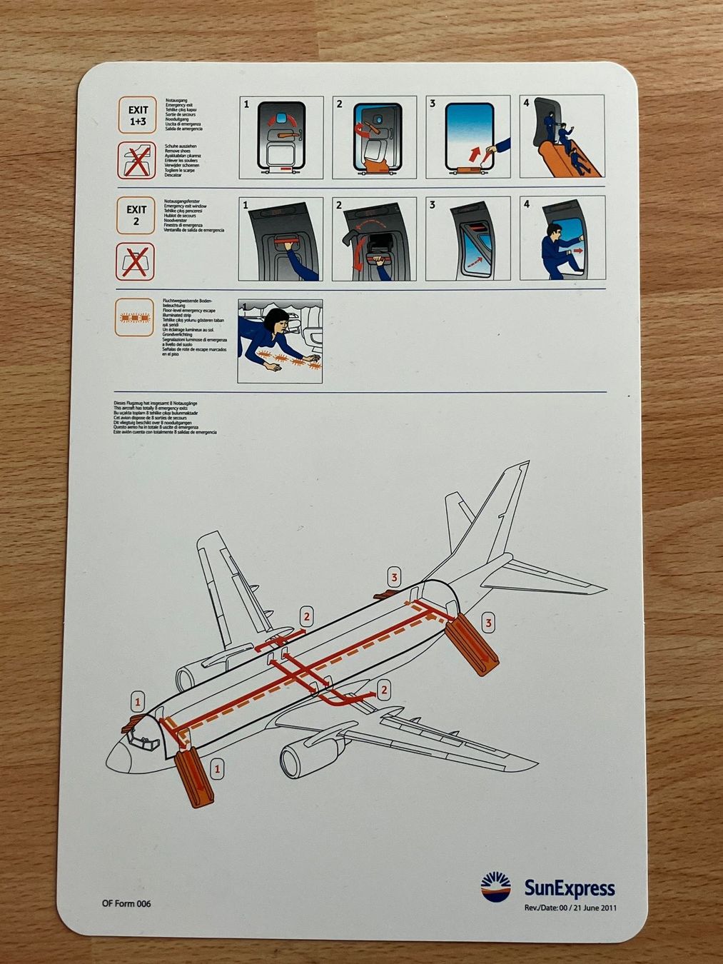 Documenti: Sun Express 737-800 Safety Card – Usato da Zürich venduto da Classic_Collection_Zurich