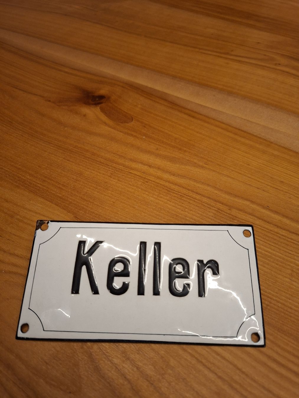 Schilder: Emailschild Keller hinges alt gbraucht – Gebraucht aus Ganterschwil von HeidiuPeter