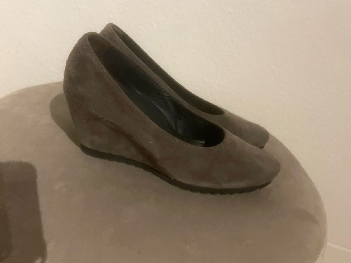 Paul Green Scarpe da donna: Paul Green Echtleder Pumps 37 – Usato da Dietikon venduto da Nieselchen