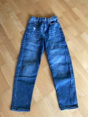 Jeans Gr. 146